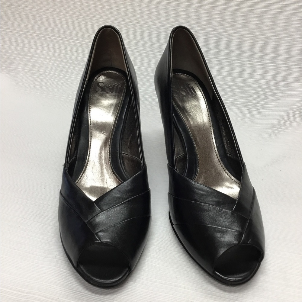 Go with All Black Leather, Peep-Toe Heels - Soffi